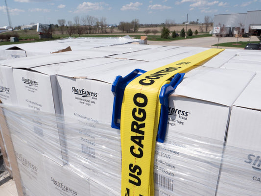 blue corner protector secure on cargo pallets with winch strap