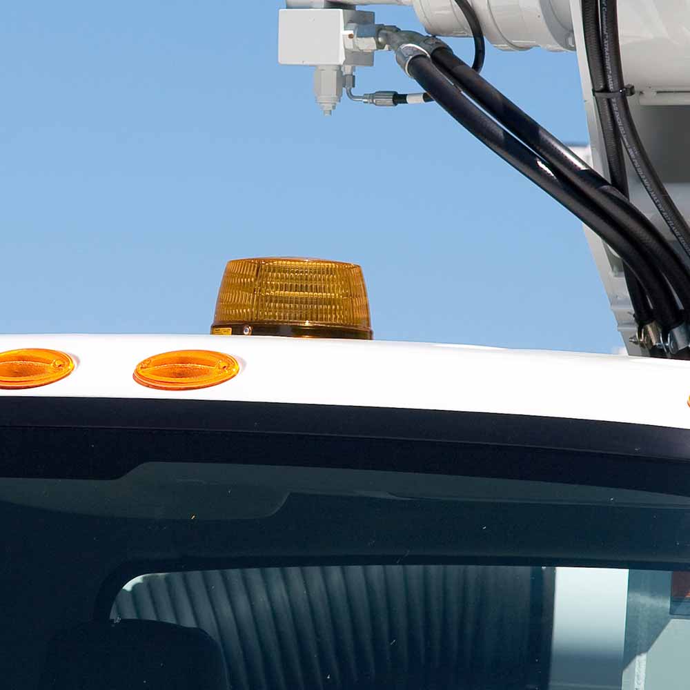 Whelen Class 1 Tall Dome - Permanent Mount - L31 Super LED - image 3