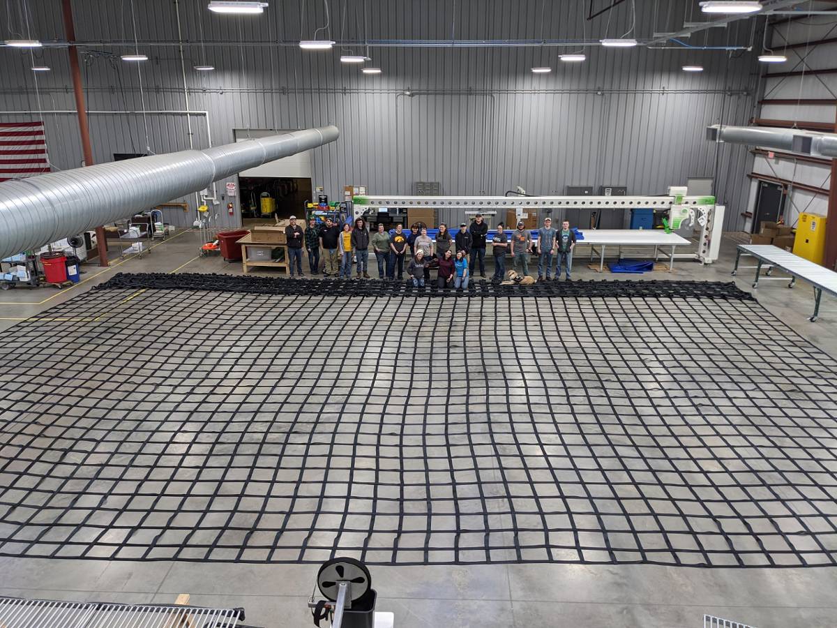 Net Manufacturing Unit The Biggest Cargo Net The Manufacturing Team Created Thus Far! | US ...