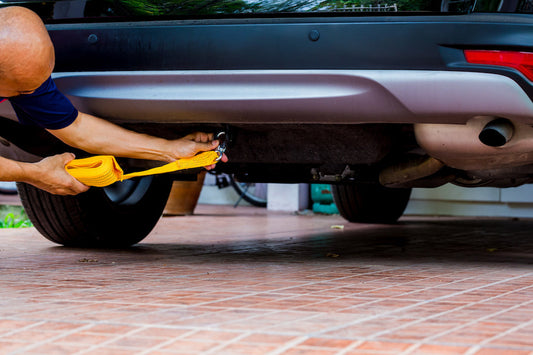 how to use a recovery tow strap