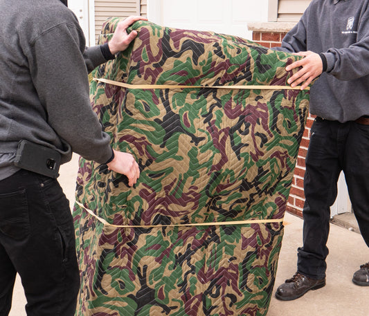 How To Pick the Right Moving Blanket