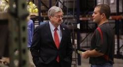 US Cargo Control Team Welcomes Governor Branstad