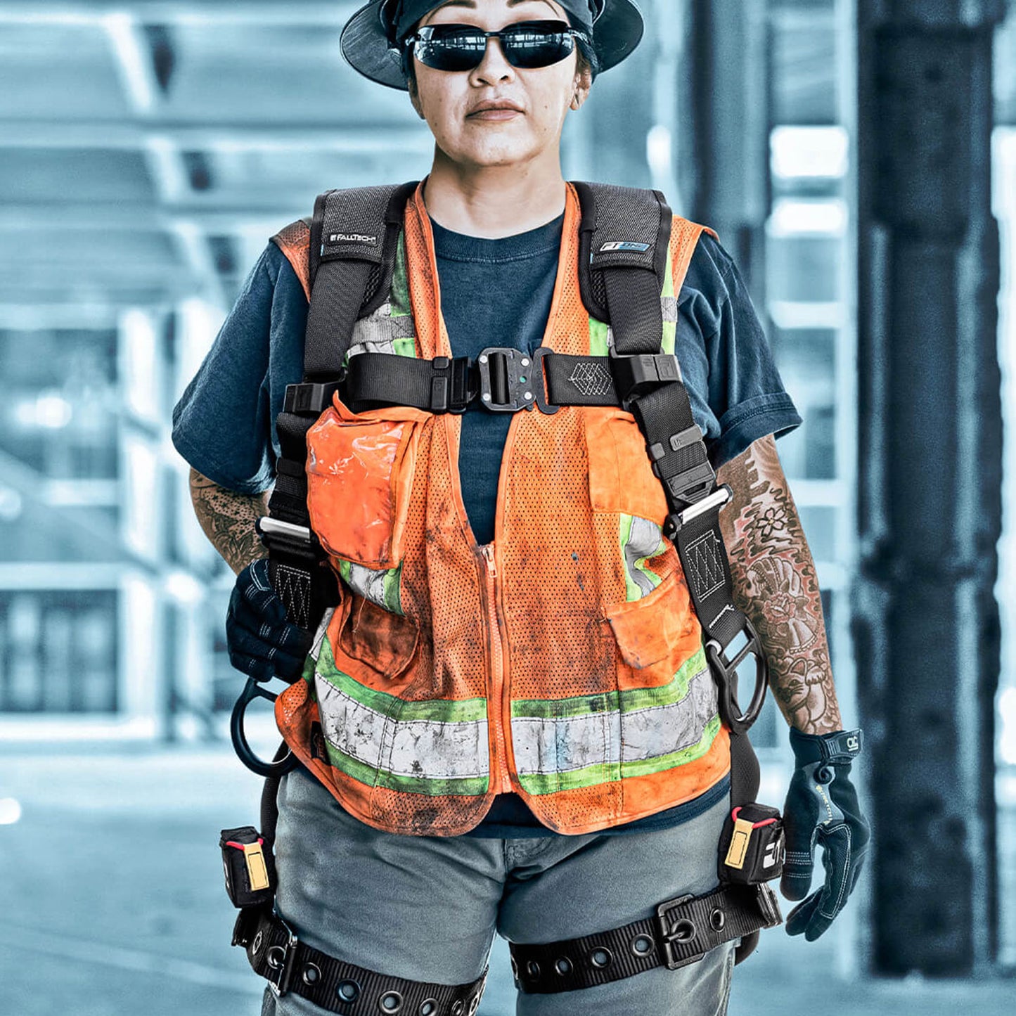 FallTech FT-One Fit Women's Safety Harness w/ Trauma Straps | Non-Belted | M | 8129M